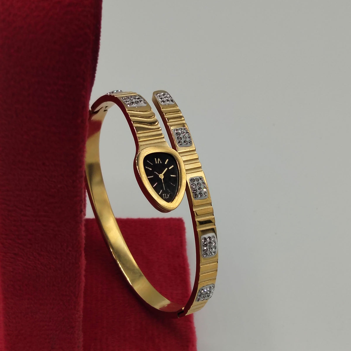 Stainless Steel Watch Style Openable Bracelet GD_ BR 019