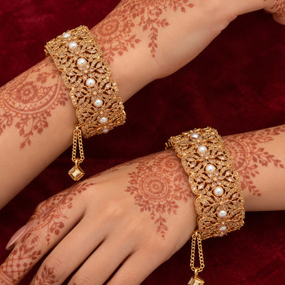 Victorian Zircon Floral Openable Bangles GD_ BGL 010