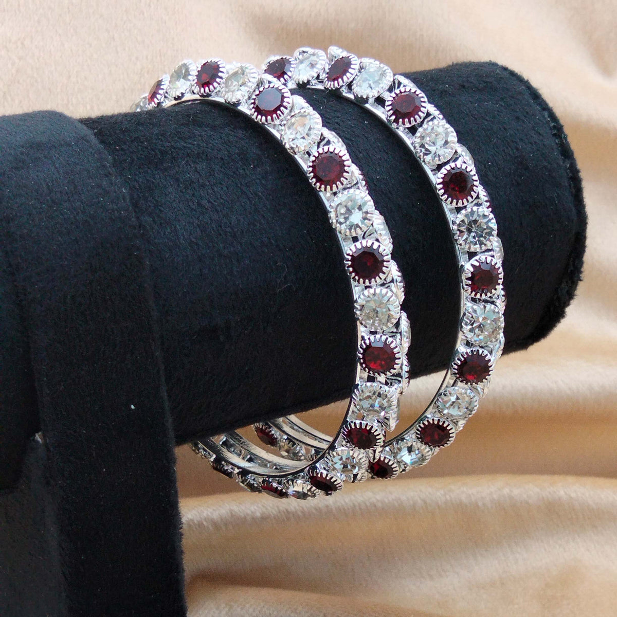 Victorian Onyx Crown Bangles SL_ BGL 007