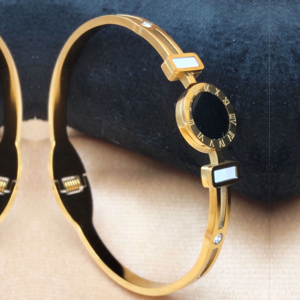  Roman Numeral Gold Stainless Steel Adjustable Bracelet GD_ BR 005