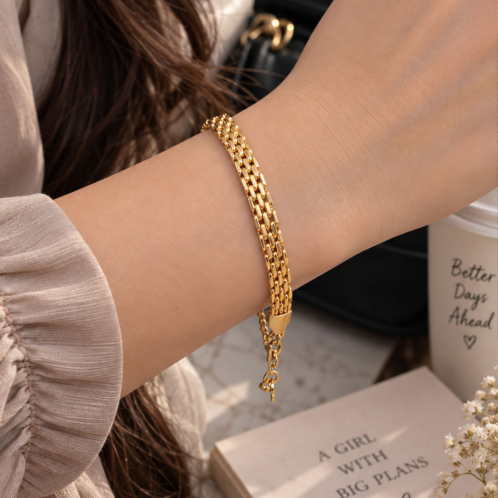 Antique  Sleek Stainless Steel Chain Adjustable Bracelet GD_ BR 010