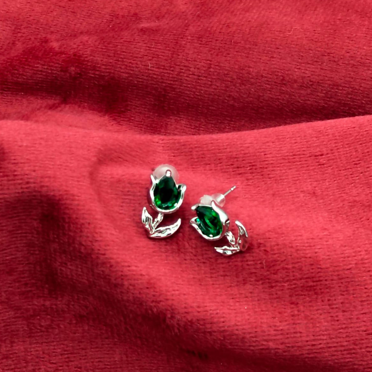 Ottoman Noir Tulip Silver Stud Earring_SL _ER 001