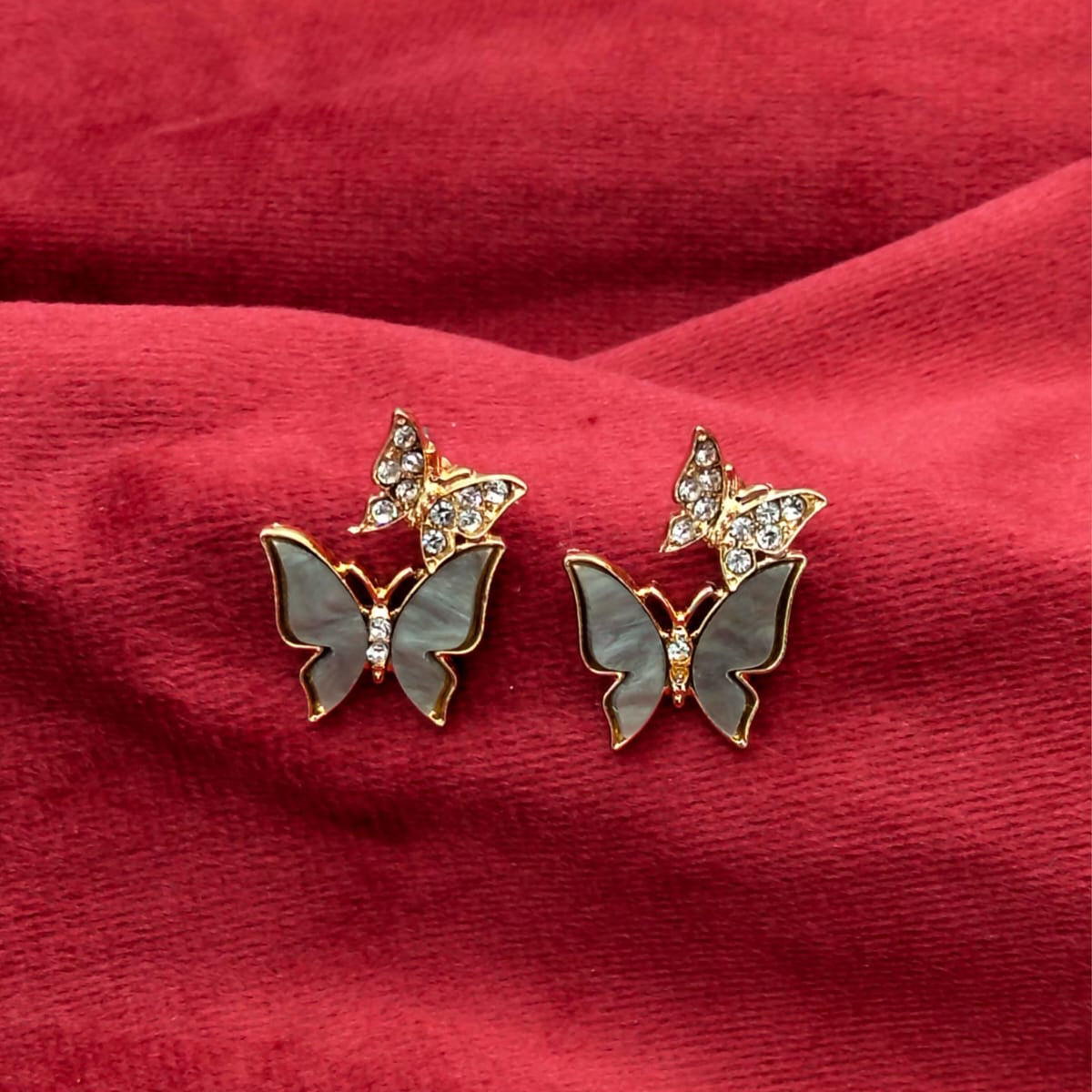 Royal Italian Butterfly Garden Studs GD_ ER 003