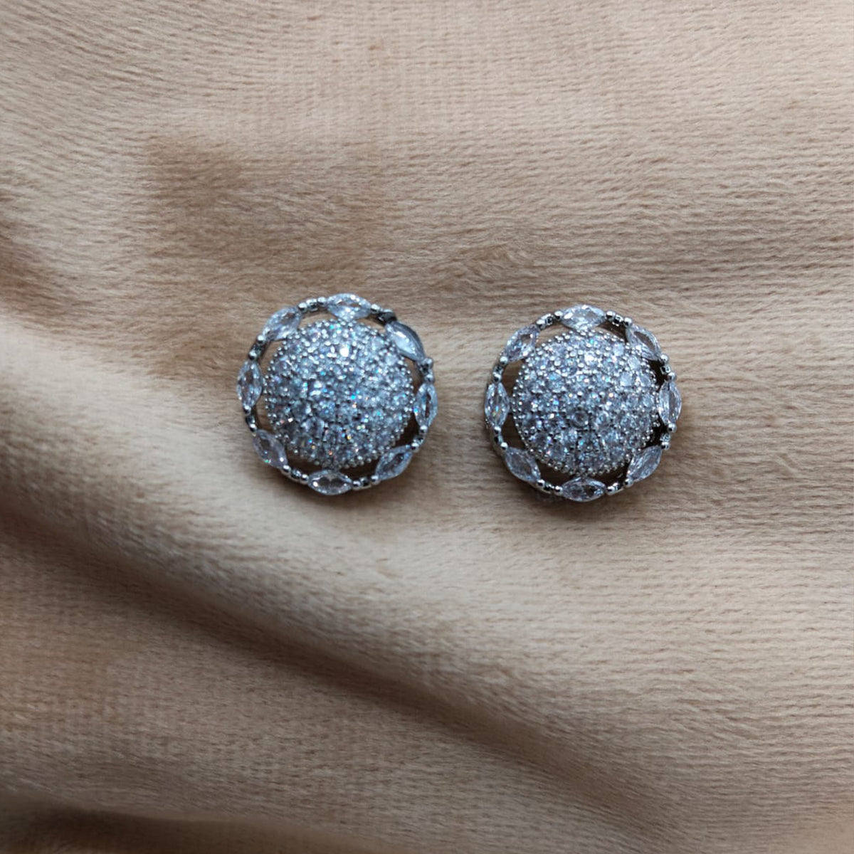 Royal Ottoman Ruby Halo Studs GD_ ER 005
