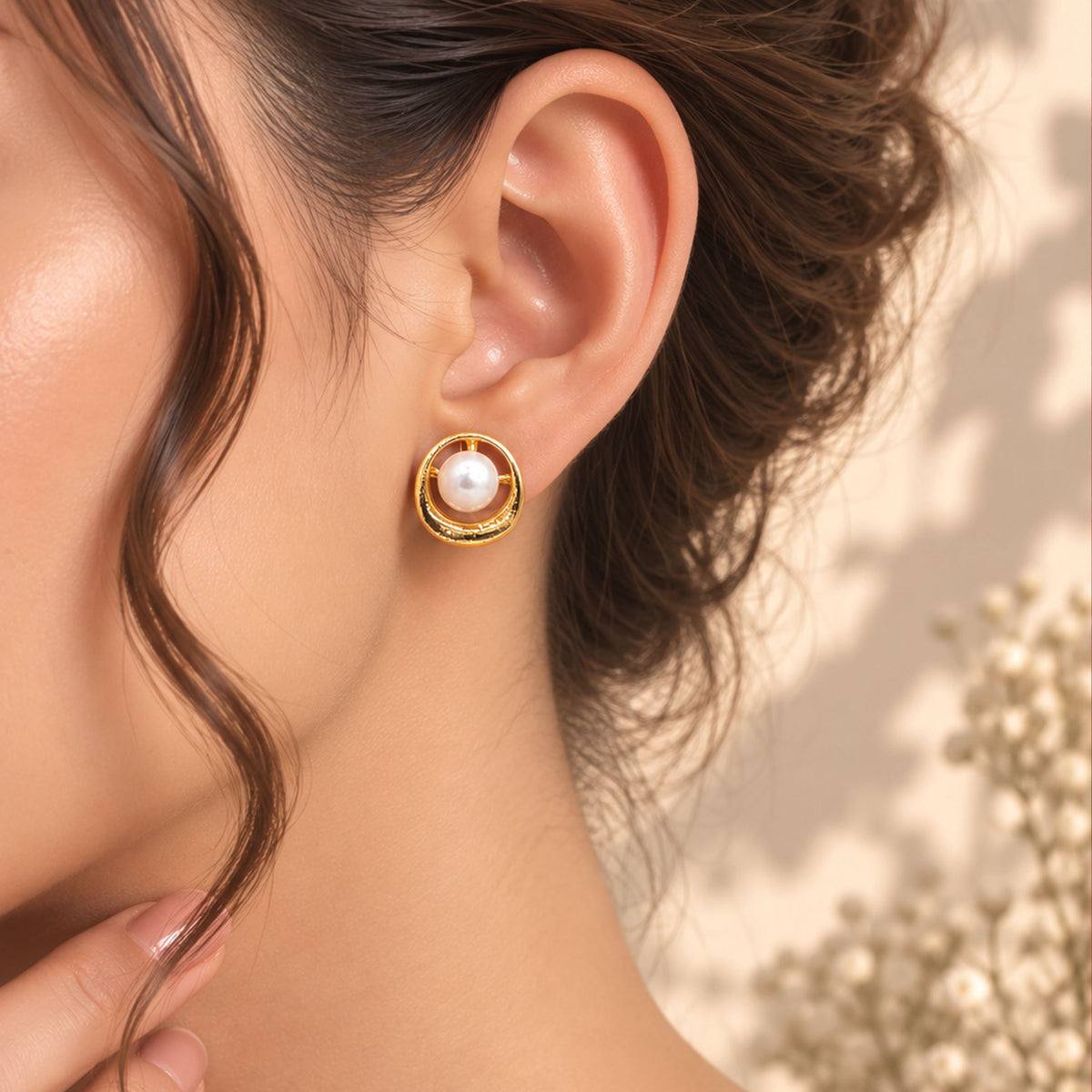 Venezia Golden Pearl Orbit Studs GD_ ER 008