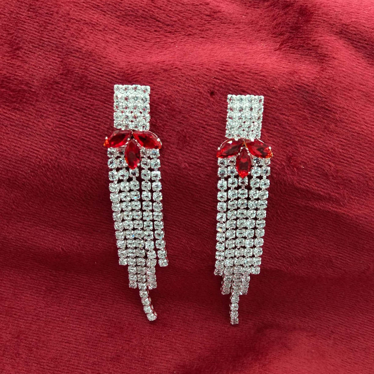 Victorian Noir Cascade Earrings GD_ ER 016