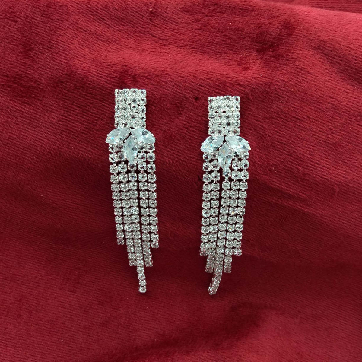 Victorian Noir Cascade Earrings GD_ ER 016
