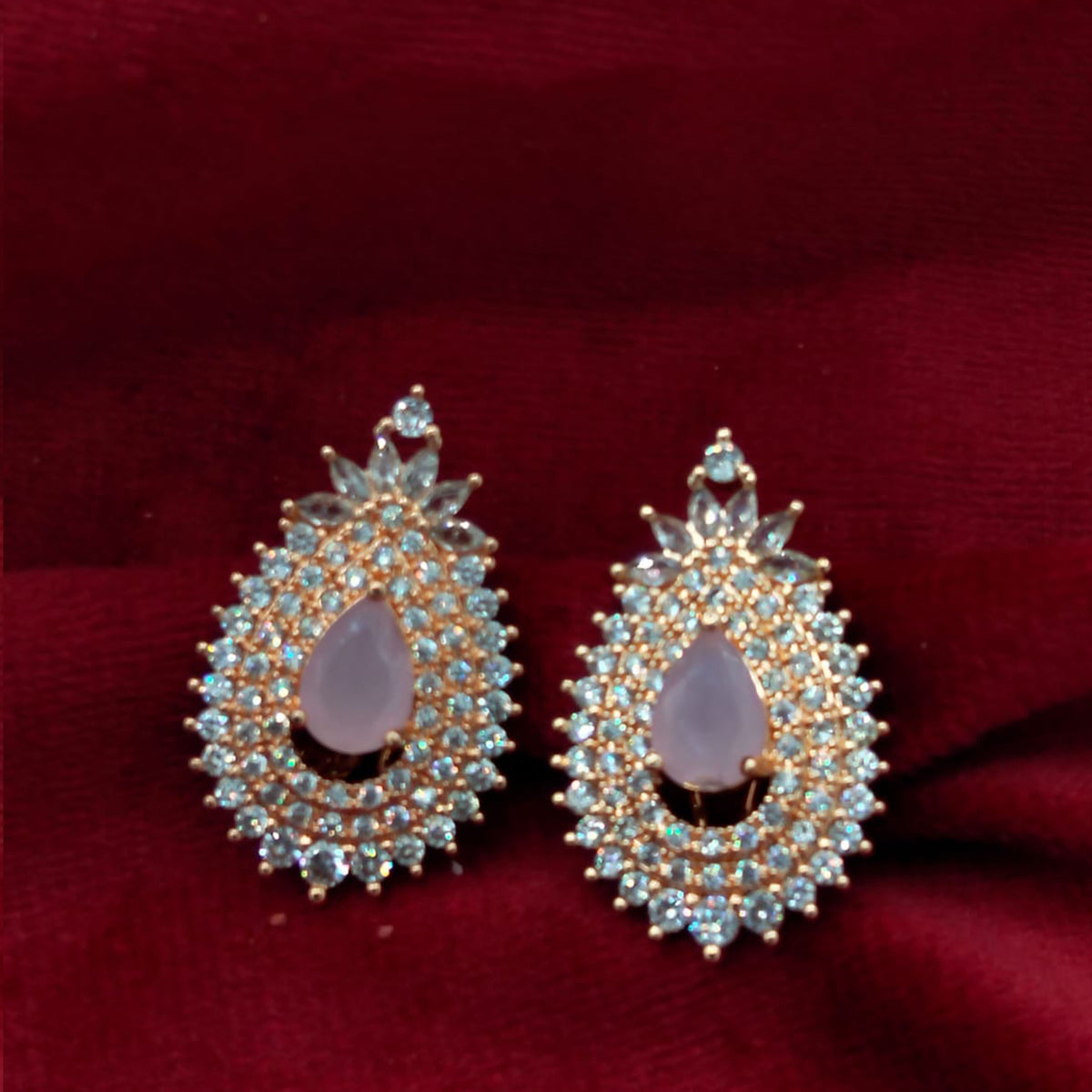 Regal Sapphire Teardrop Stud Earrings GD_ ER 021