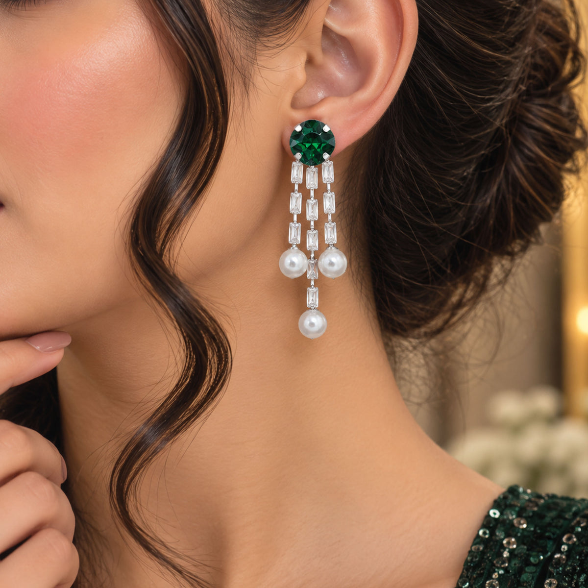 Victorian Noir Clover Drop Earrings GD_ ER 025