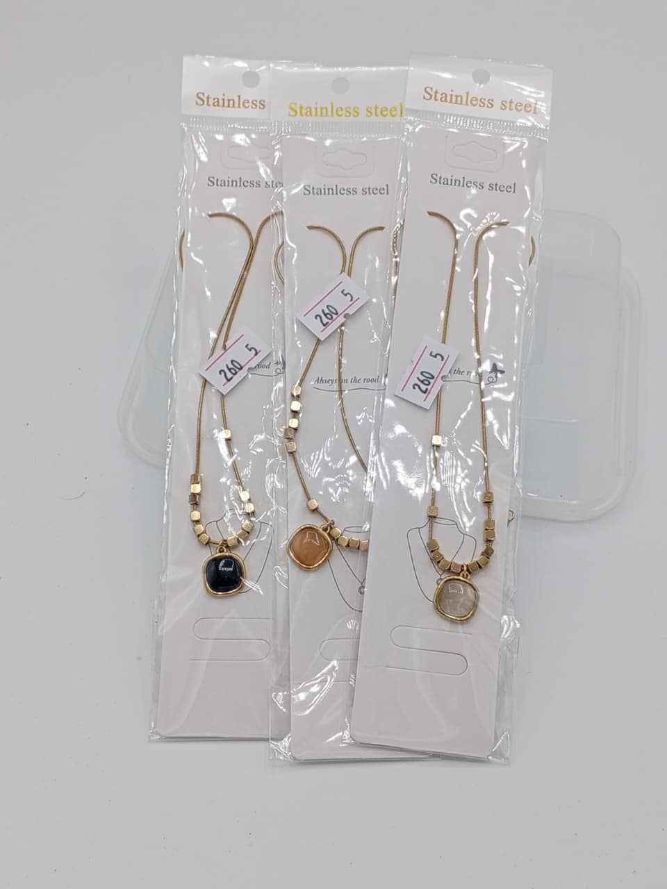 Dainty Gold Chain with Cushion Cut Crystal Pendant GD LK_ 011