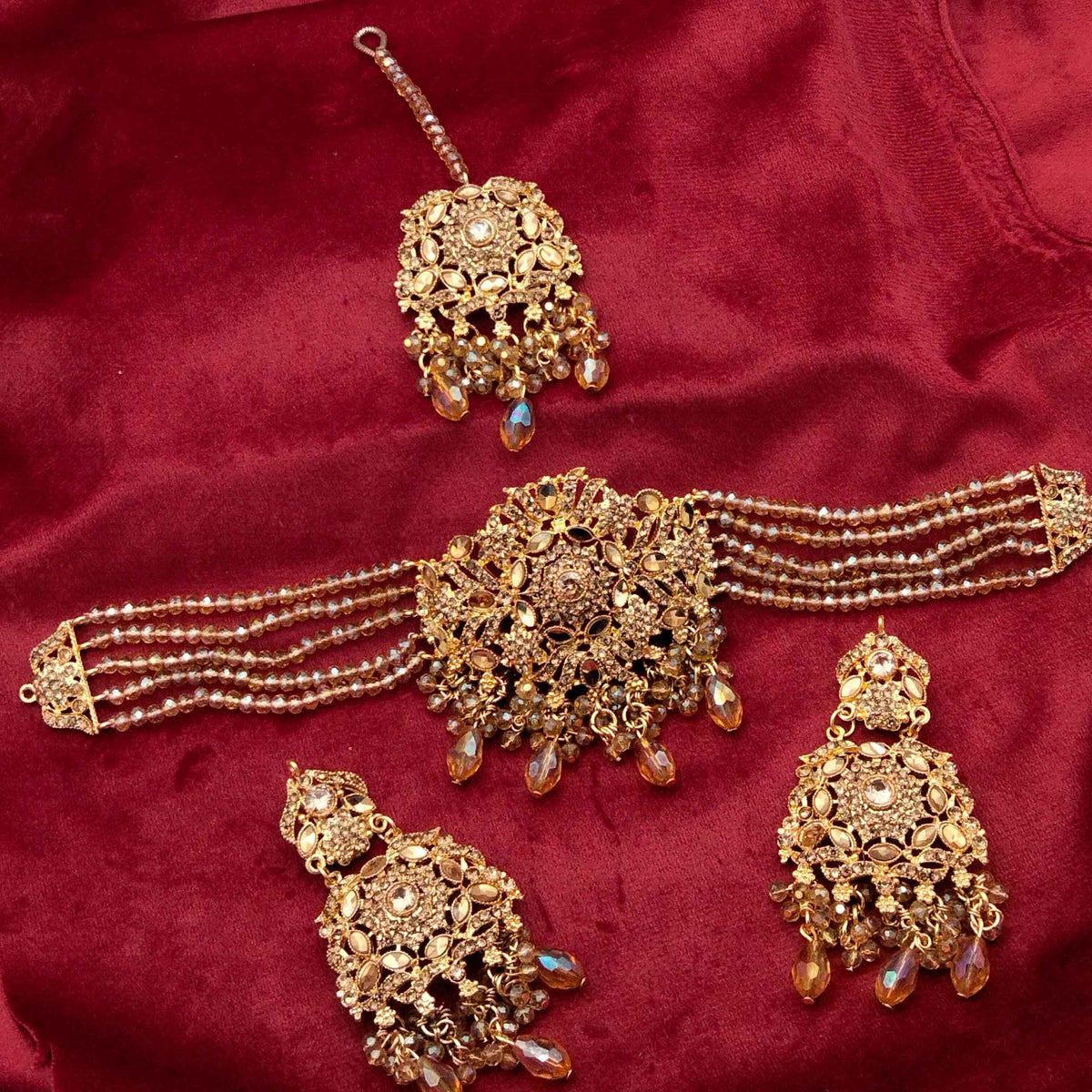 Empress Topaz Crystal Medallion Choker Set GD_ NK 012