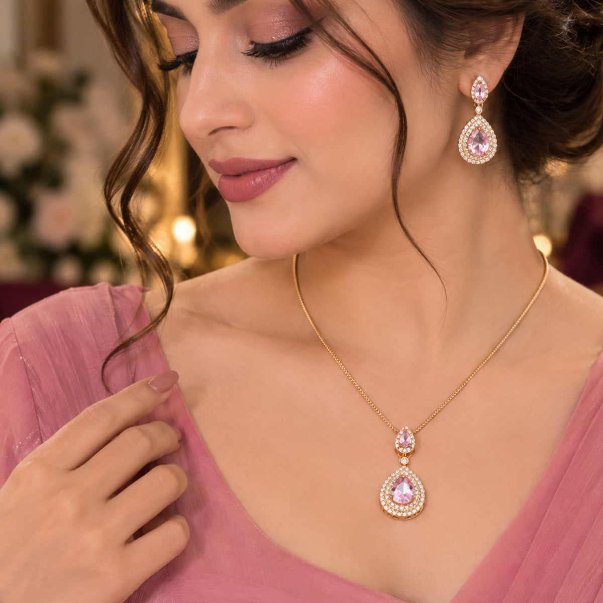 Victorian Teardrop Solitaire Halo Pendant Set GD_ NK 017