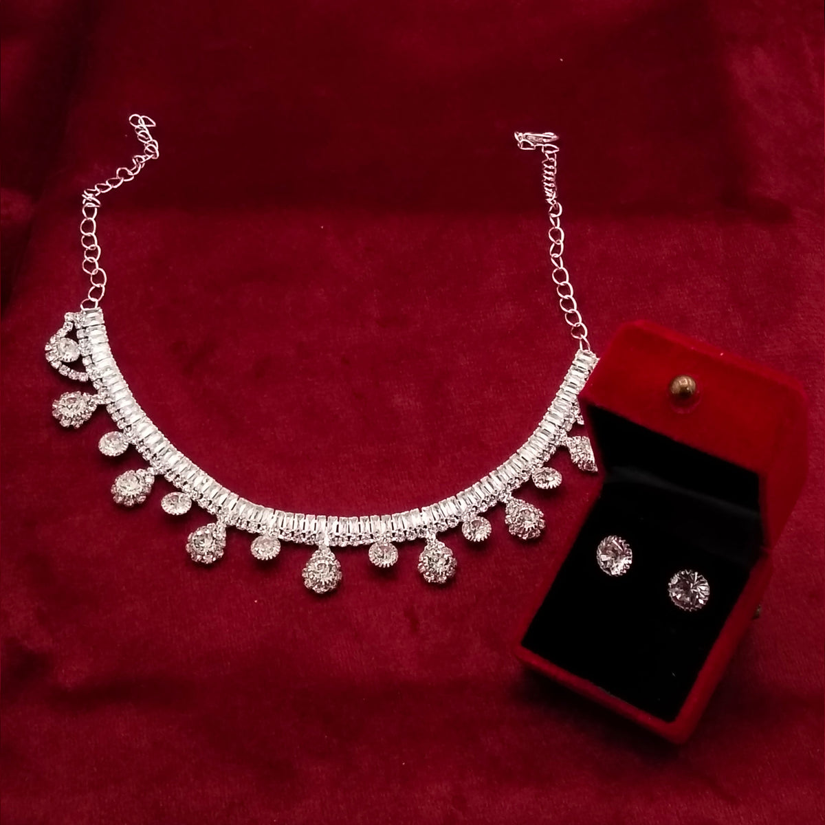 Monarch Crystal Solitaire Necklace Set GD_ NK 023